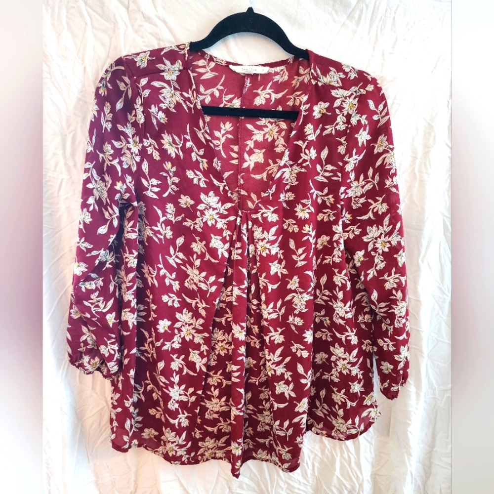Fun2fun red floral blouse, size small